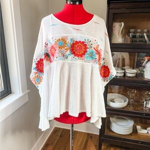 Favuer Boho Embroidered Floral Peasant Top M/L Oversized Tunic